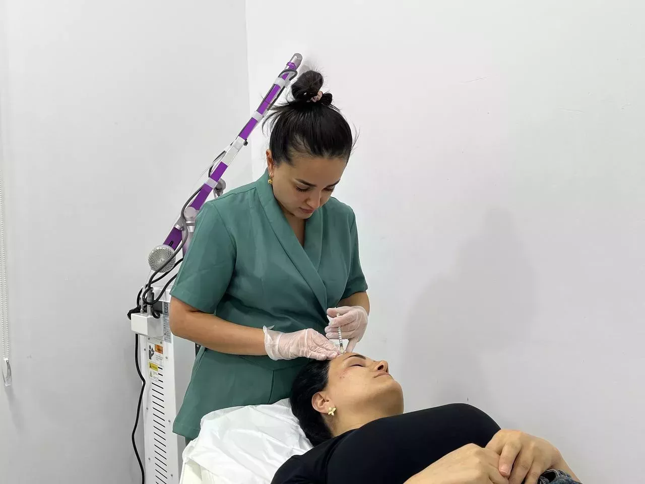 PCOS-da Dəri Müalicə Strategiyası