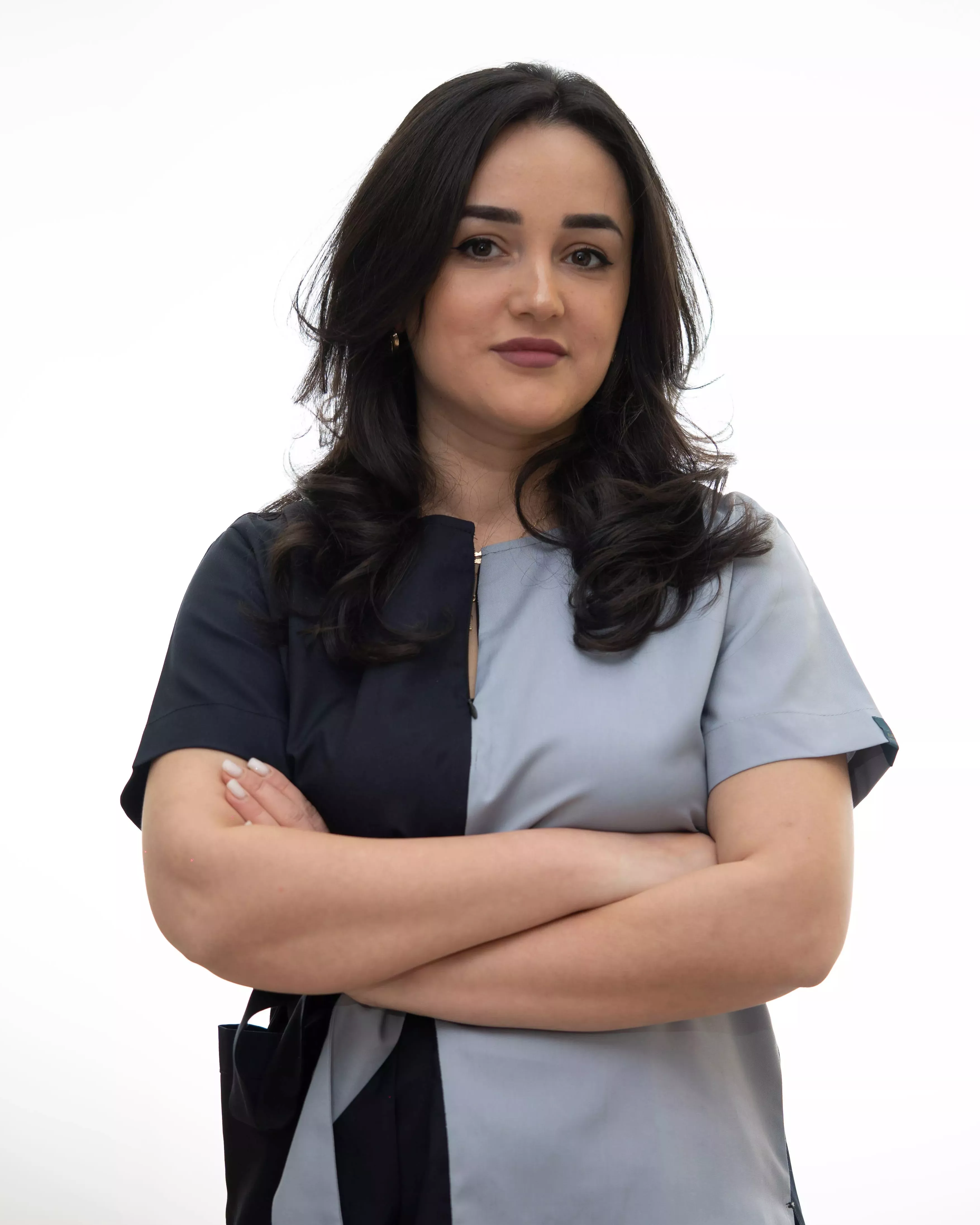 Sızanaq Müalicəsində "Minimalist Rutin": Cəmi 3 məhsulla nəticə