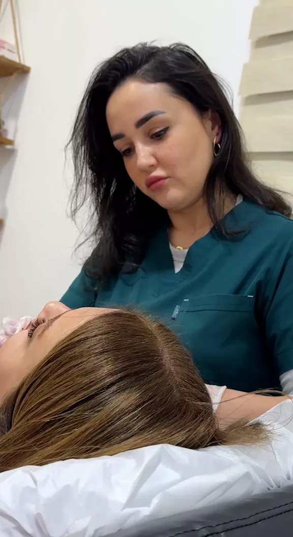 Yağlı Dəridə Sızanaq Necə Müalicə Olunur?