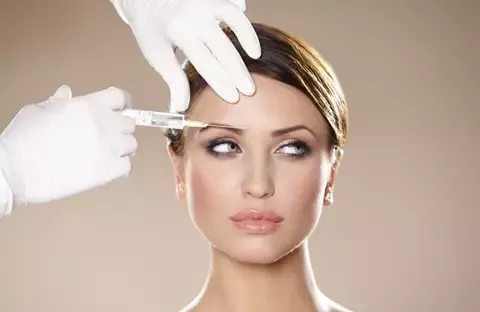 Botox qırışlara nə edir? Fəridə Axundova
